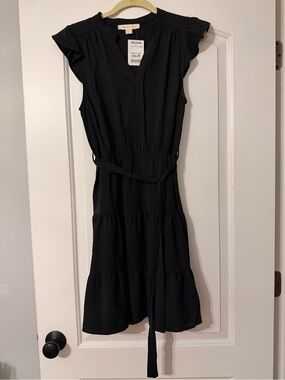 Casual Black Women’s Tiered Dress with Tie Waist